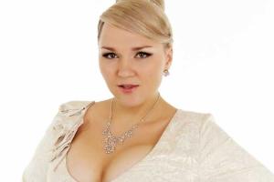 Звезда Comedy Woman, сбросившая 30 кг, родила сына