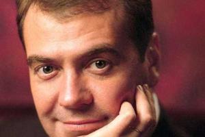 Медведев неожиданно "заговорил" по-украински: в сети уже смеются