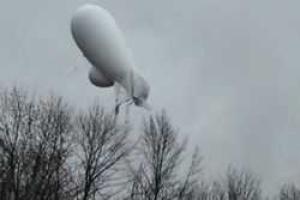 С авиабазы в США «сбежал» военный дирижабль и пролетел 300 км