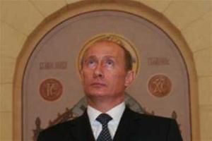 Маразм крепчал: россияне просят скорее причислить Путина к лику святых