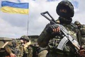 В Киеве наградили участников АТО, волонтеров, врачей и матерей-героинь