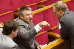 Нардеп: Инструменты частных исполнителей судебных решений — бейсбольная бита, утюг и паяльник