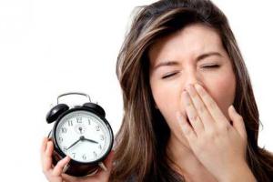 Ученые заявляют, что нехватка сна вреднее курения