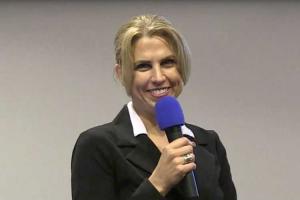 Смелая американка решилась на опасный эксперимент ради вечной молодости