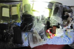 76-летний предприимчивый пенсионер пытался провезти около 100 комплектующих к оружию