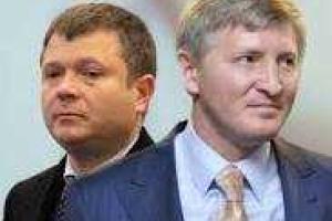 Жеваго и Ахметов ускоренными темпами вывозят из Украины железную руду