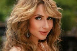 Светлану Лободу во время концерта едва спасла «скорая»