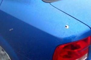 Боевики «ДНР» на блокпосту расстреляли машину, тяжело ранен водитель