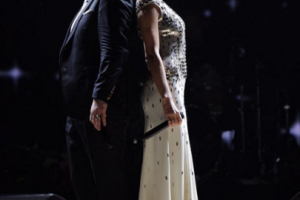 Счастливая Вера Брежнева показала поклонникам обручальное кольцо 