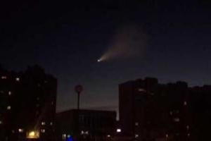 Летящая в небе ракета напугала жителей Сибири 