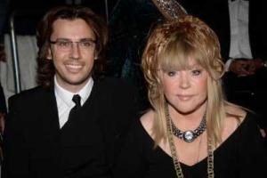 Дети Пугачевой и Галкина начали говорить по-французски 