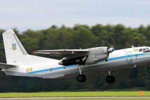 Порошенко присвоил самолету Ан-26 имя погибшего в АТО летчика Майбороды