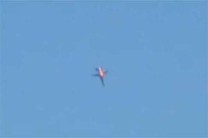 В СМИ появилось видео падения истребителя на границе Сирии с Турцией