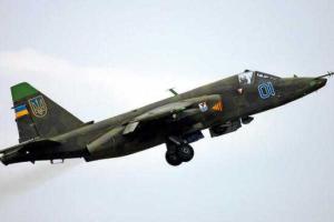 Под Запорожьем разбился военный самолет СУ-25, погиб пилот