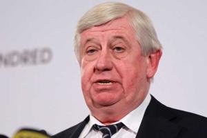 Стихи о стрельбе по окну Шокина стали произведением дня в сети