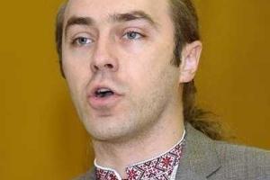 Скандальный нардеп избил беременную экс-супругу и "случайного" мужчину