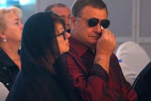 Отец Жанны Фриске купил себе место на кладбище рядом с дочерью