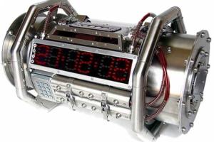 Бомбу могли установить в багажном отсеке A321 — BBC