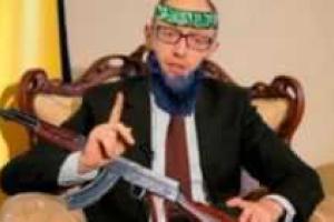 Яценюка попросили рассказать в суде о его «чеченском прошлом»