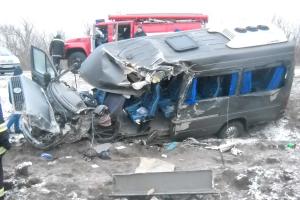 Рейсовые автобусы столкнулись в Кировоградской области: есть пострадавшие