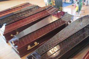 В «ДНР» нехватка гробов, которую компенсируют «зэки-стахановцы» 