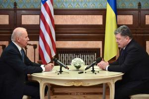 Политолог рассказал о результатах встречи Порошенко и Байдена
