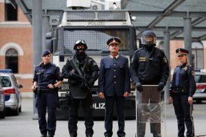 Австрийская полиция предупредила Европу о терактах перед Новым годом