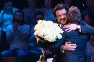 Филиппа Киркорова заподозрили в романтической связи с зарубежным певцом