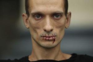 Российского художника Павленского поместили в психбольницу