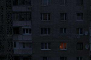 Жители Крыма жалуются на соседей, в чьих окнах горит свет