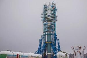 Российский спутник взорвется в плотных слоях атмосферы