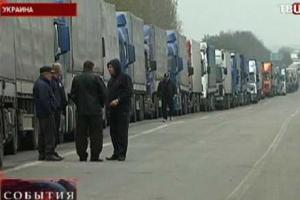 Россия не пропускает турецкие продукты: фуры стоят на границе шестые сутки 