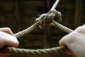 На Луганщине повесился мужчина