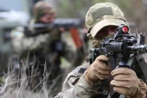 Боевики продолжают обстреливать украинские позиции в зоне АТО