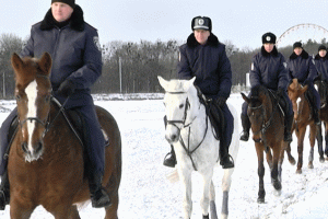 В Харькове кавалерийский взвод готов к патрулированию