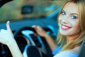 В Нидерландах официально разрешили расплачиваться сексом за уроки вождения