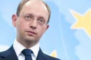 Яценюк намекнул на конфликт с Порошенко