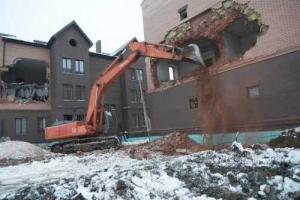 В Китае разрушили больницу с пациентами внутри