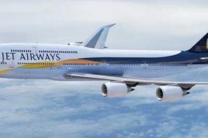 Немецкий турист ради смеха открыл аварийный выход самолета 