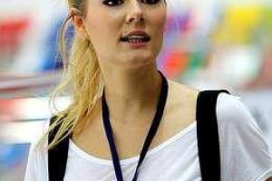 Звезде "Универа" Марии Кожевниковой разбили лицо собственные дети