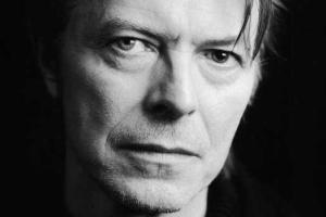 Недавно умершего Дэвида Боуи без родных и друзей тайно кремировали в США