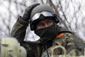 В бою на Донбассе ранены трое украинских военных