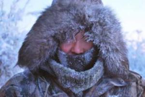 В новогодние праздники 16 человек замерзли на улицах Мариуполя и на кладбище, женщина осталась без стопы