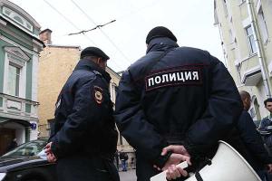 В Москве школьницы проломили мужчине голову