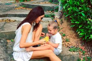 Ирену Понарошку раскритиковали за прическу сына