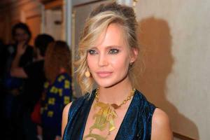 Глюкоза представила новый клип о несчастной любви, мнения поклонников разделились