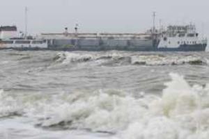 Керченскую переправу закрыли