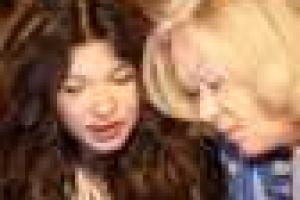 Певица Руслана показала свою маму