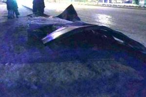 Водитель «Газели» снес автобусную остановку в Луганске