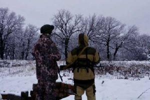 В Луганске поднята боевая тревога, боевики к чему-то готовятся - боец